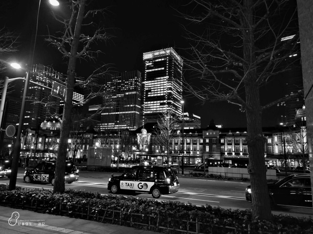 漫步在丸之內，東京車站的夜景